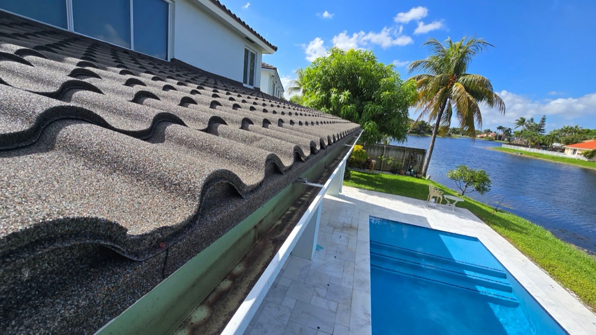 Roof Repair in Palmetto Bay, FL